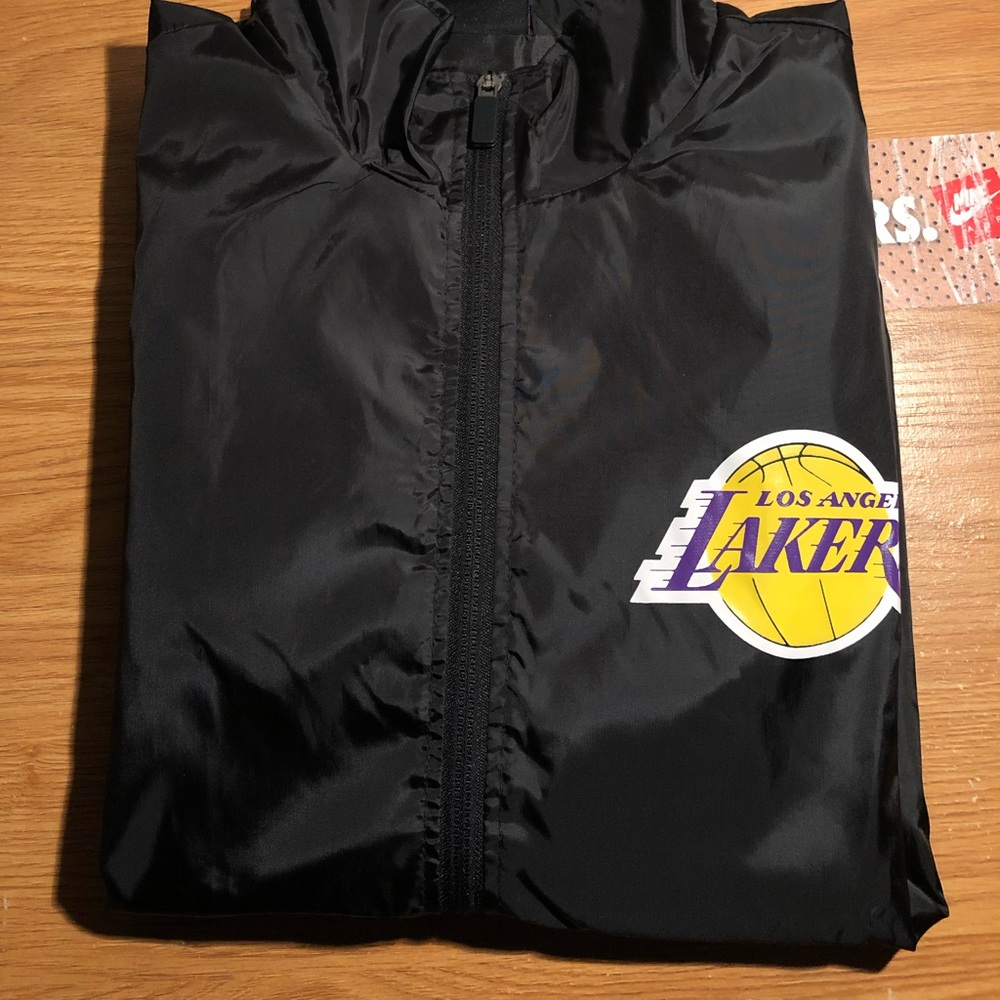 La Lakers Windbreaker